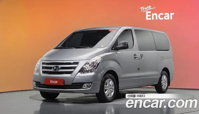 Hyundai Grand Starex