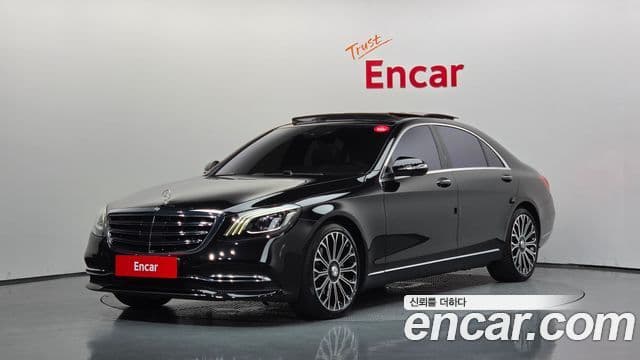 Mercedes-Benz S-Class W222
