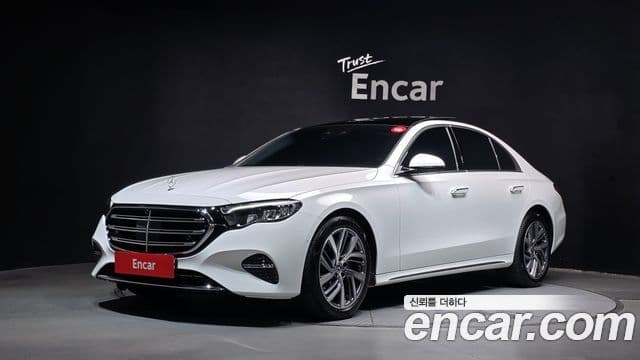 Mercedes-Benz E-Class W214