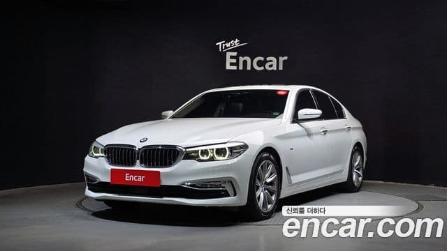 BMW 5 Series (G30)