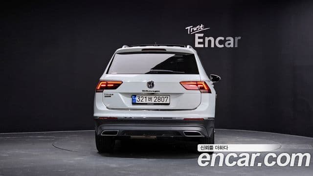 Volkswagen Tiguan Allspace 4