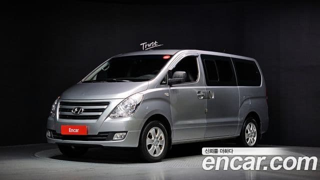 Hyundai Grand Starex 1