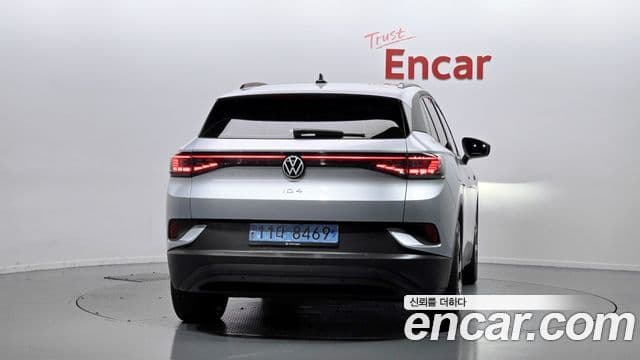 Volkswagen ID.4 4