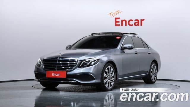 Mercedes-Benz E-Class W213 1