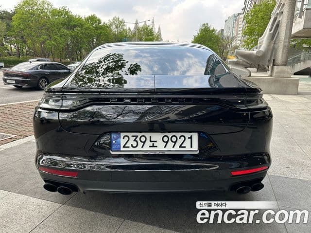 Porsche Panamera (971) 4