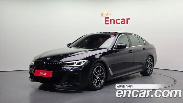 BMW 5 Series (G30)