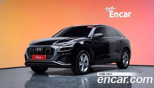 Audi Q8 (4M)
