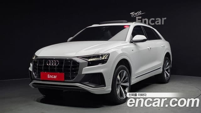 Audi Q8 (4M)