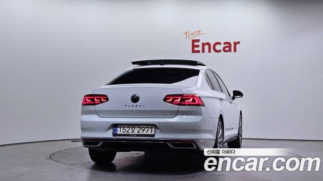 Volkswagen Passat GT (B8) 4