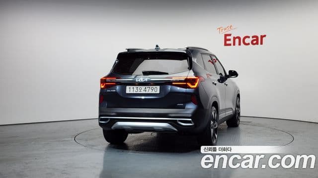 Kia Seltos 4