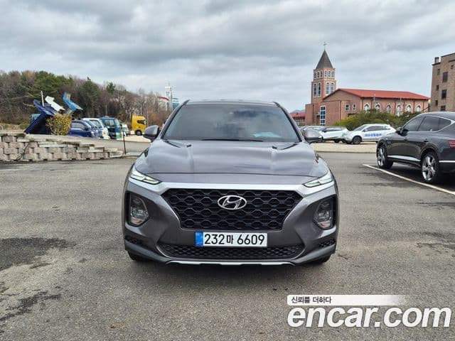 Hyundai Santa Fe TM