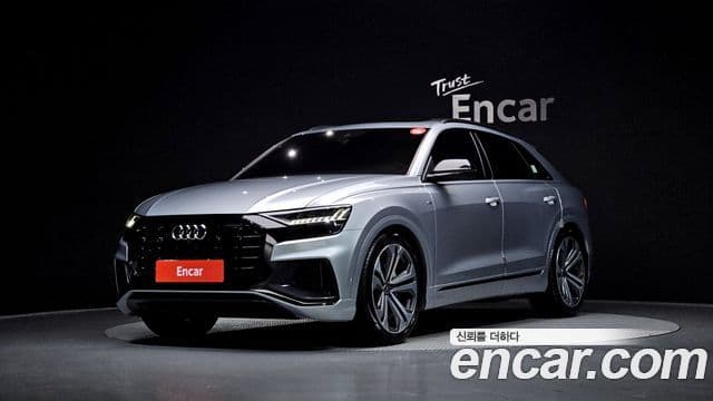 Audi Q8 (4M)