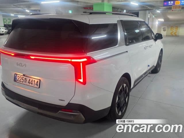 Kia The New Carnival 4th Gen 4