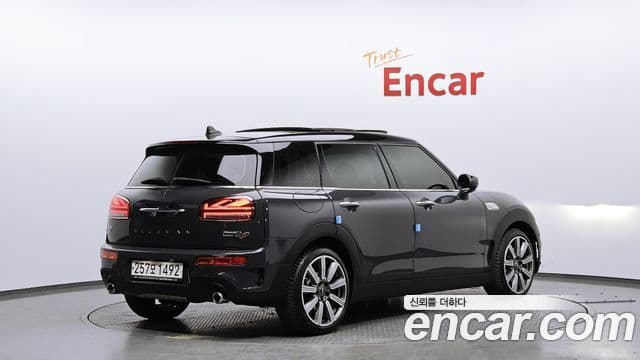 MINI Cooper SD Clubman 2