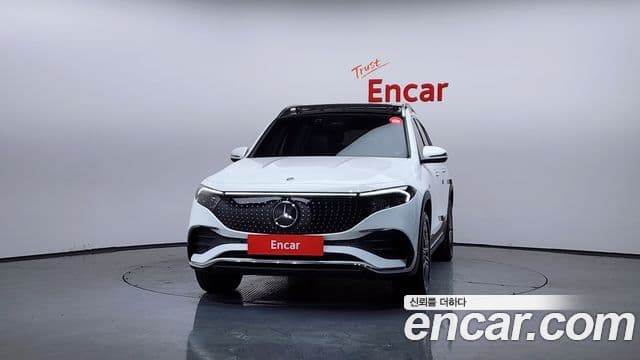 Mercedes-Benz EQB X243 3