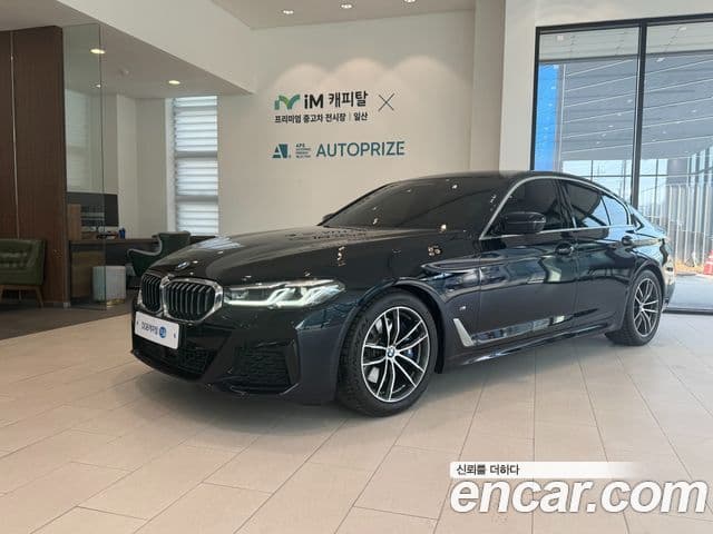 BMW 5 Series (G30)
