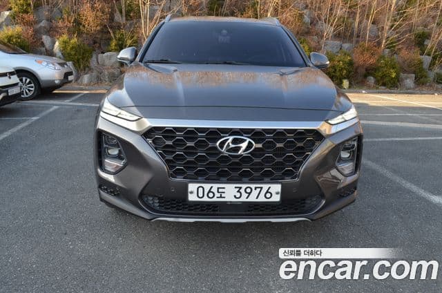 Hyundai Santa Fe TM