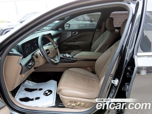 Kia K8 Hybrid