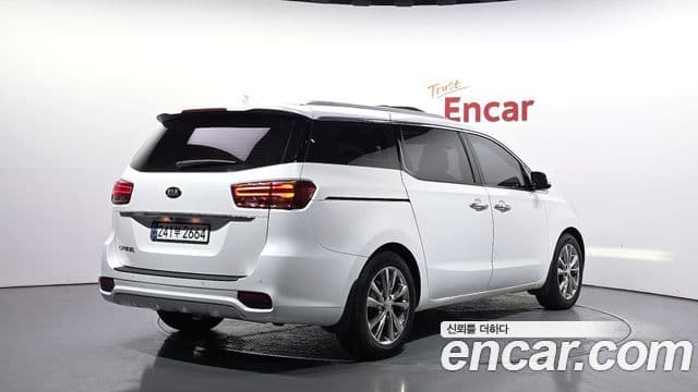 Kia The New Carnival 2