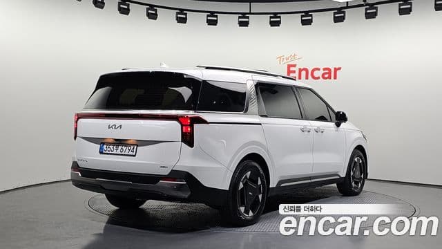 Kia The New Carnival 4th Gen 2