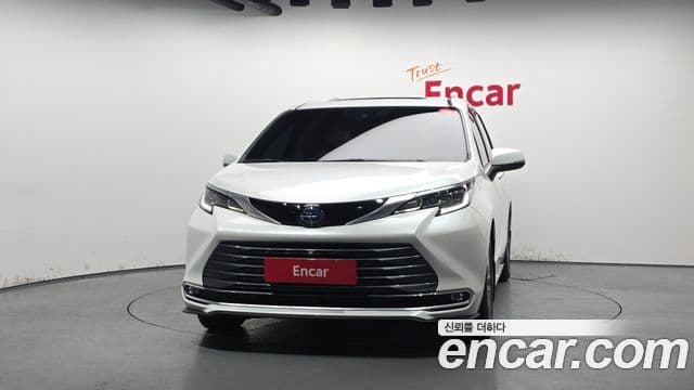 Toyota Sienna 4th Gen 3