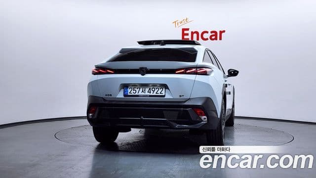 Peugeot 408 4