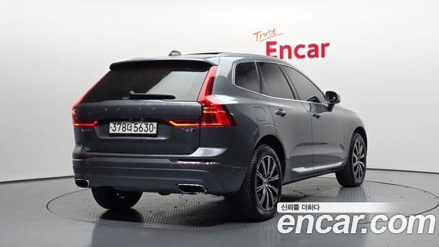 Volvo XC60 2nd Gen 2