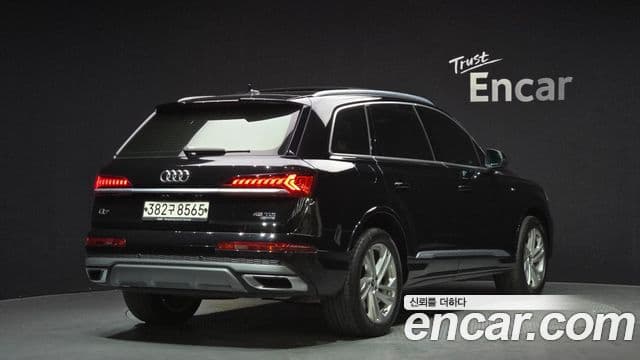 Audi Q7 (4M) 2