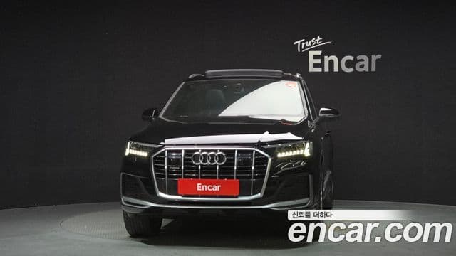 Audi Q7 (4M) 3