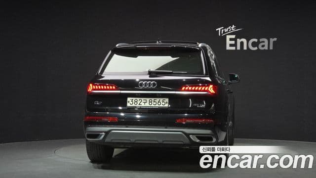 Audi Q7 (4M) 4