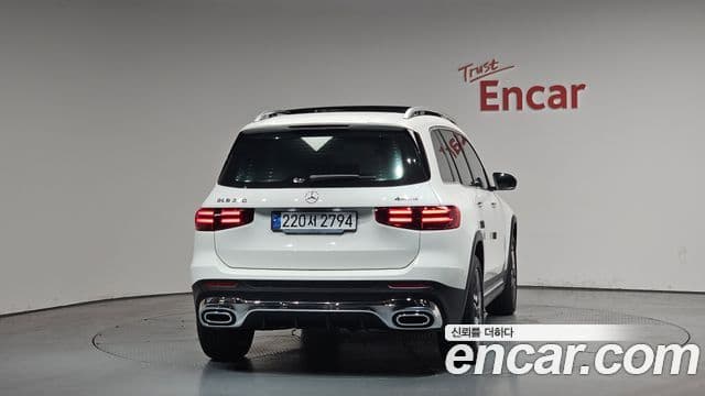 Mercedes-Benz GLB-Class X247 4