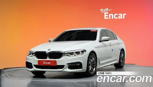 BMW 5 Series (G30)