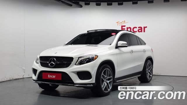 Mercedes-Benz GLE-Class W166