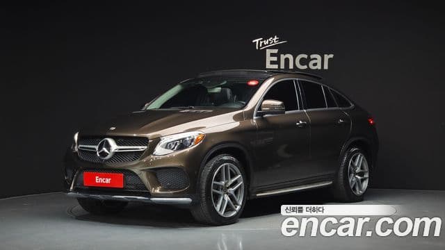 Mercedes-Benz GLE-Class W166