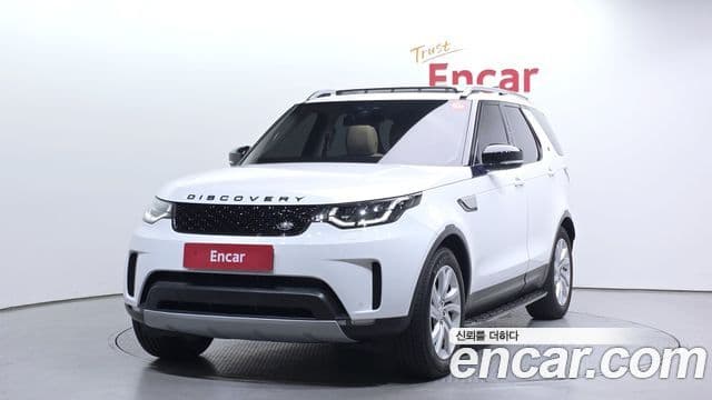 Land Rover Discovery 5