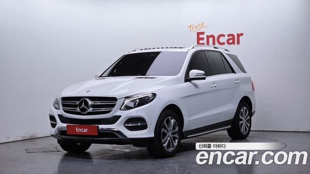 Mercedes-Benz GLE-Class W166