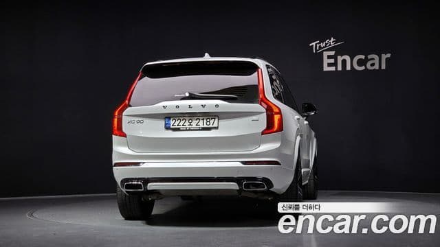 Volvo XC90 2nd Gen 4
