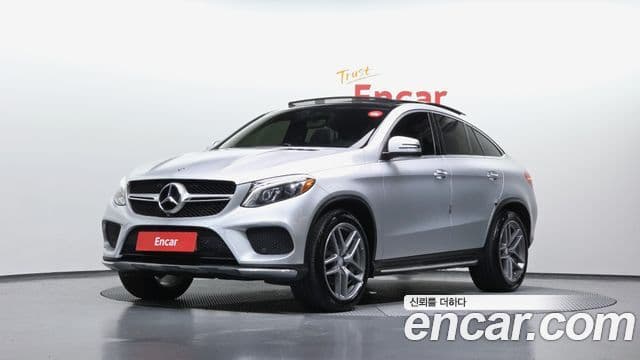 Mercedes-Benz GLE-Class W166