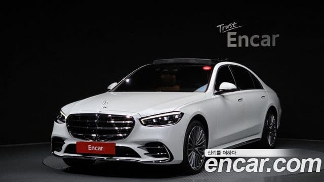 Mercedes-Benz S-Class W223