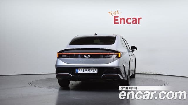 Hyundai Sonata The Edge (DN8) 4