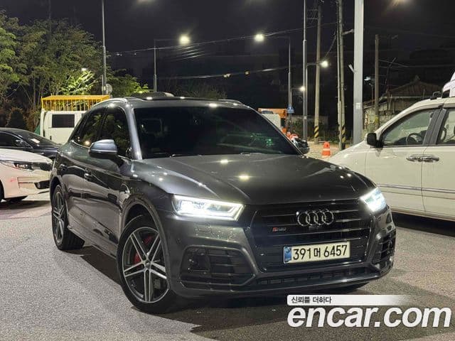 Audi SQ5 (FY)