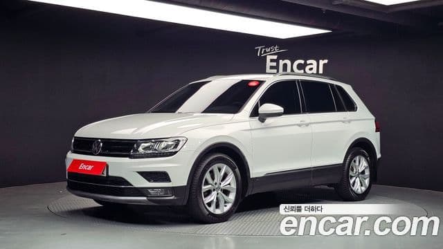 Volkswagen Tiguan 2nd Gen 1