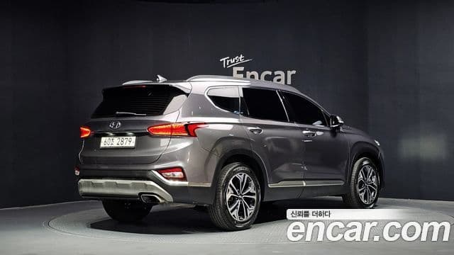 Hyundai Santa Fe TM 2