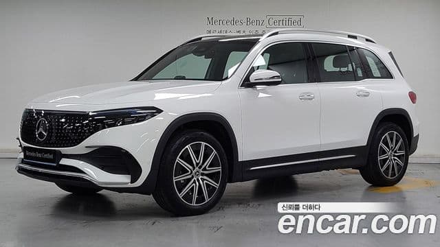 Mercedes-Benz EQB X243