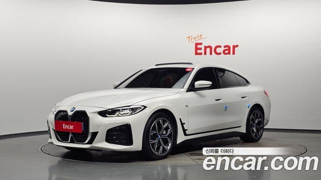 BMW i4