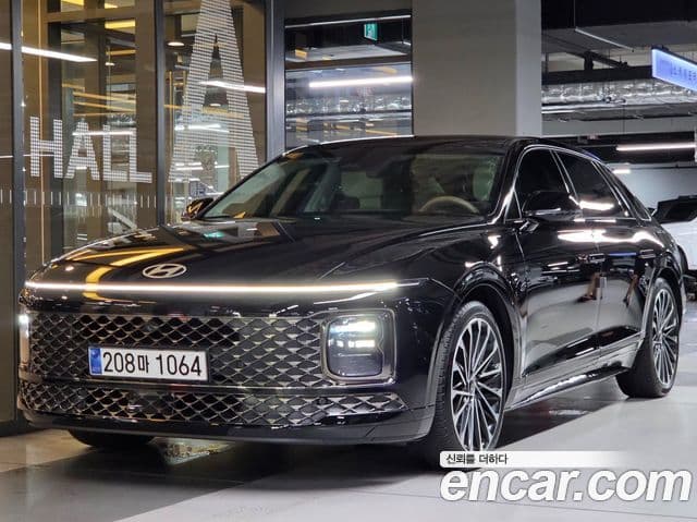 Hyundai Grandeur (GN7)
