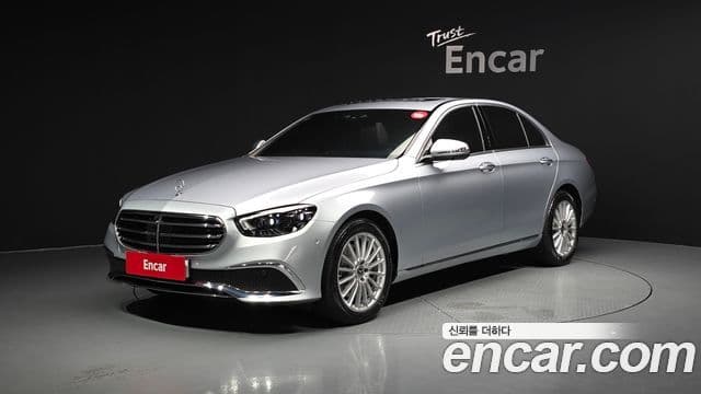 Mercedes-Benz E-Class W213 1
