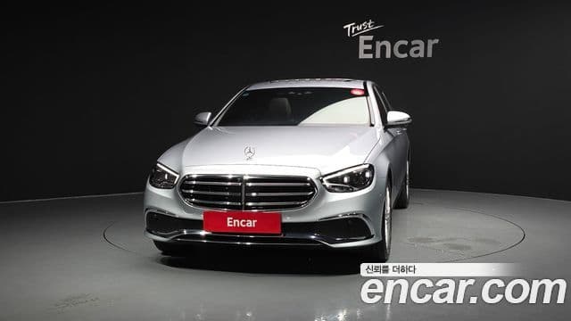 Mercedes-Benz E-Class W213 3