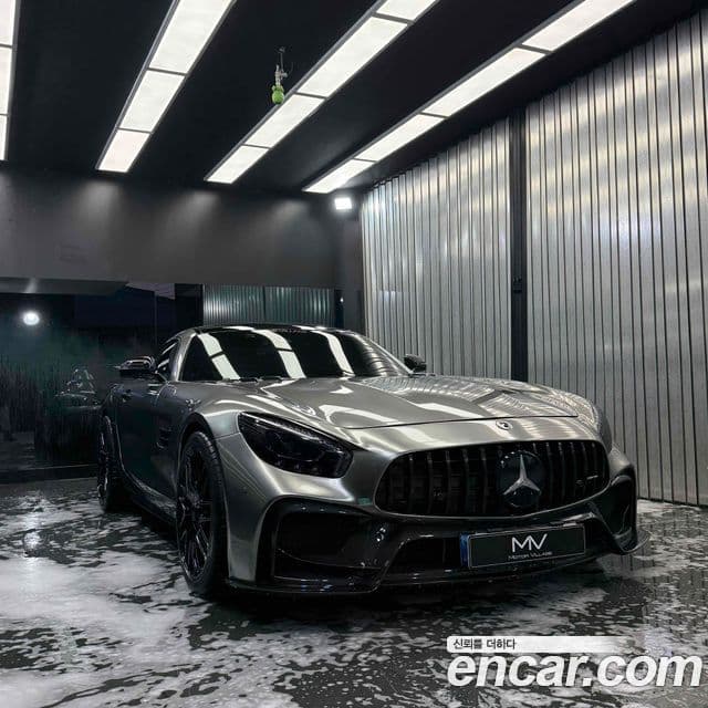 Mercedes-Benz AMG GT 2