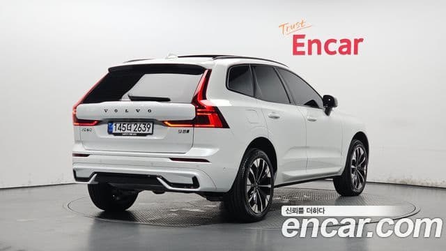 Volvo XC60 2nd Gen 2
